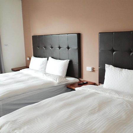 Happy Guesthouse Сяолюцю Екстер'єр фото